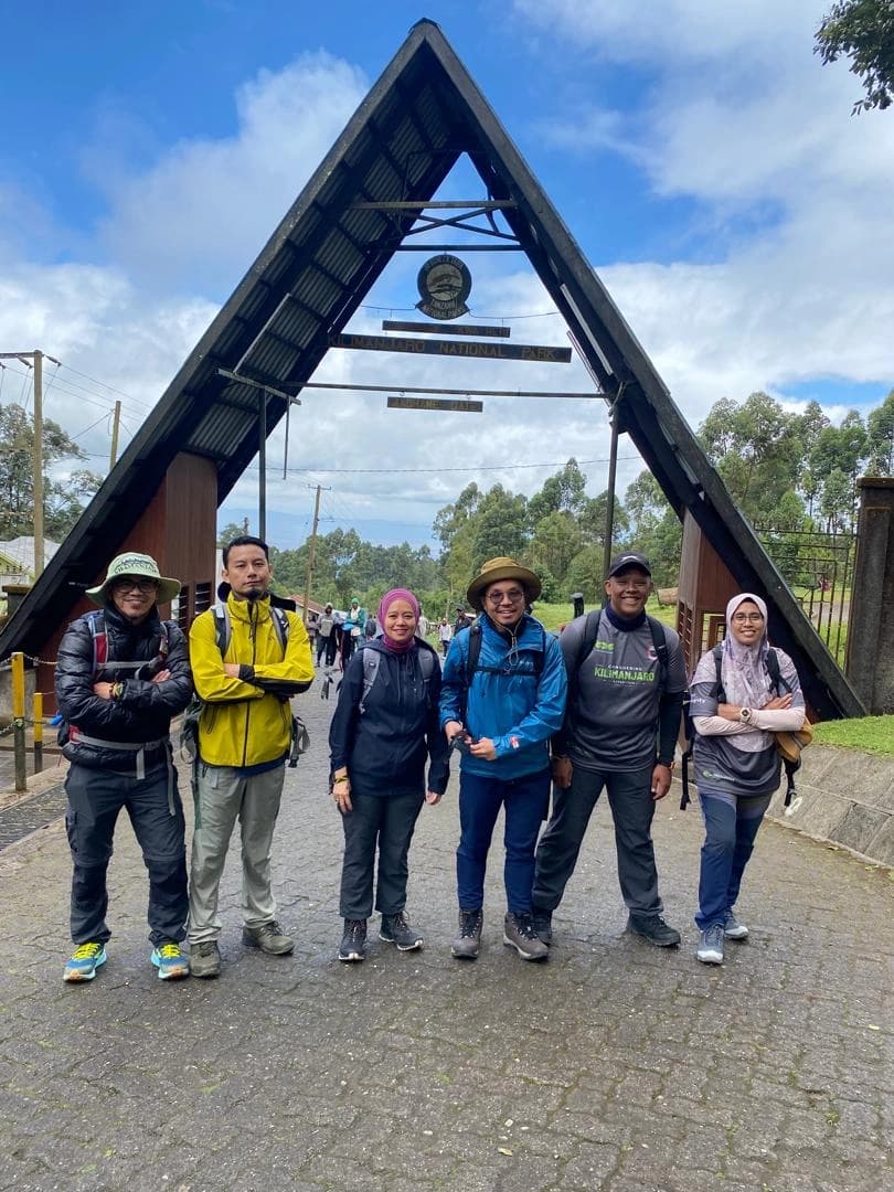 Londorossi Gate to Mti Mkubwa